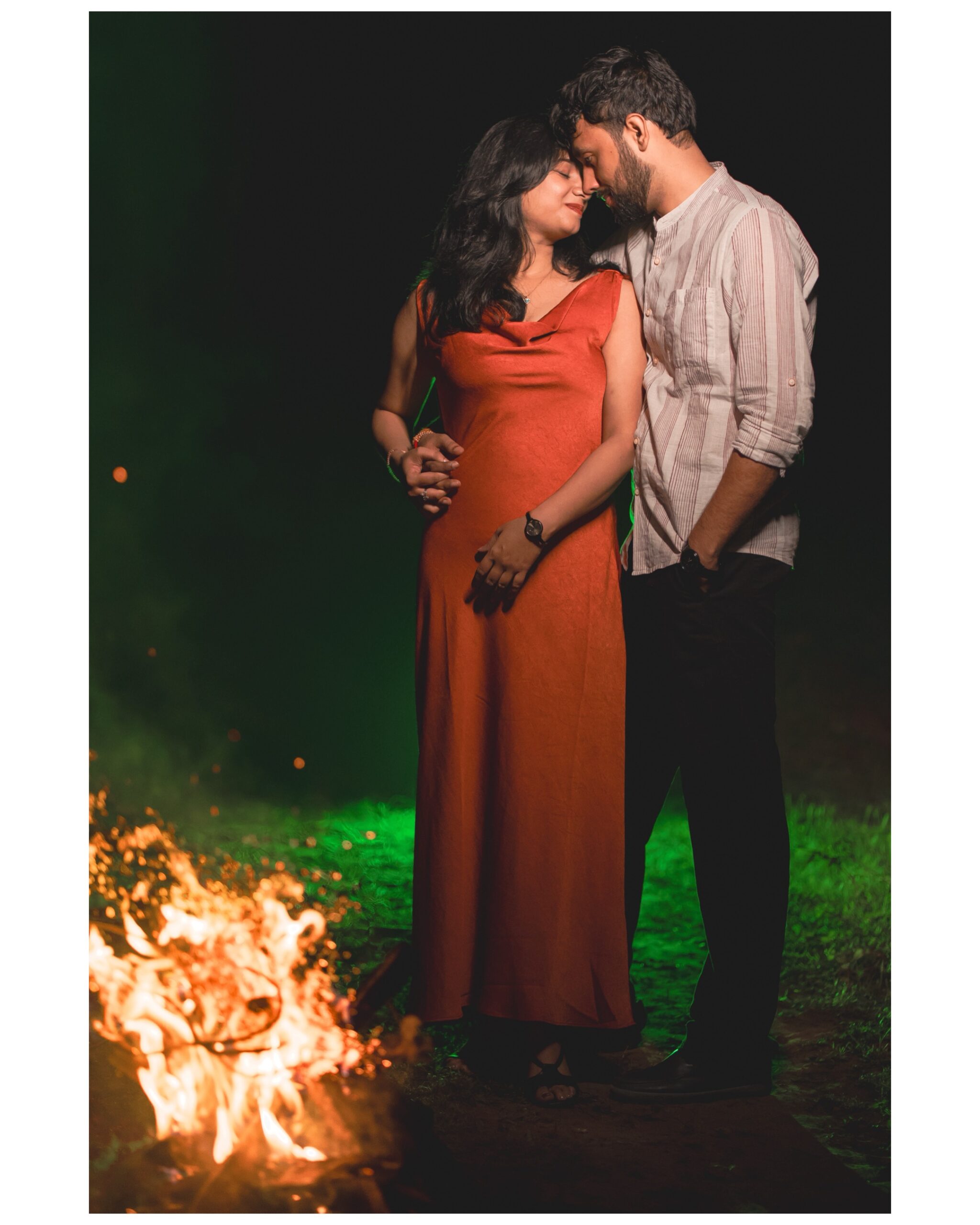 Premium pre wedding photography in Bihar by SnapLenser – love in fire